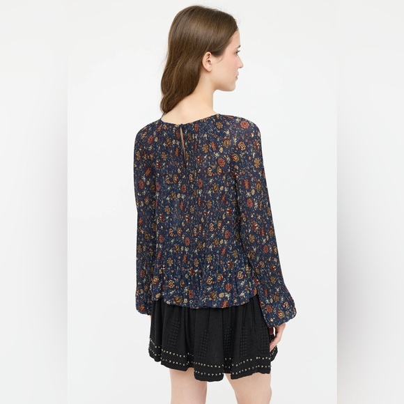 Veronica Beard Lewin Floral Blouse, size 0 - Picture 3 of 12